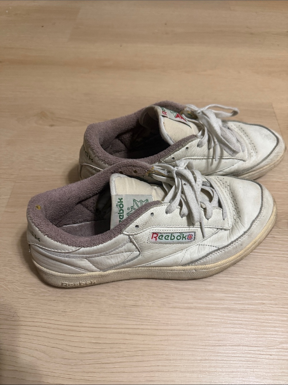 Reebok Club Mens White Leather Sneakers with brown Lining